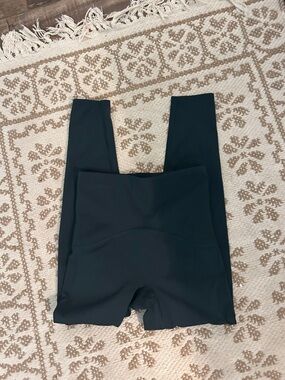 dark green spanx leggings